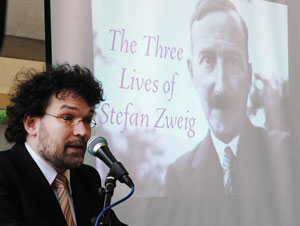 Stefan Zweig biographer Oliver Matuschek